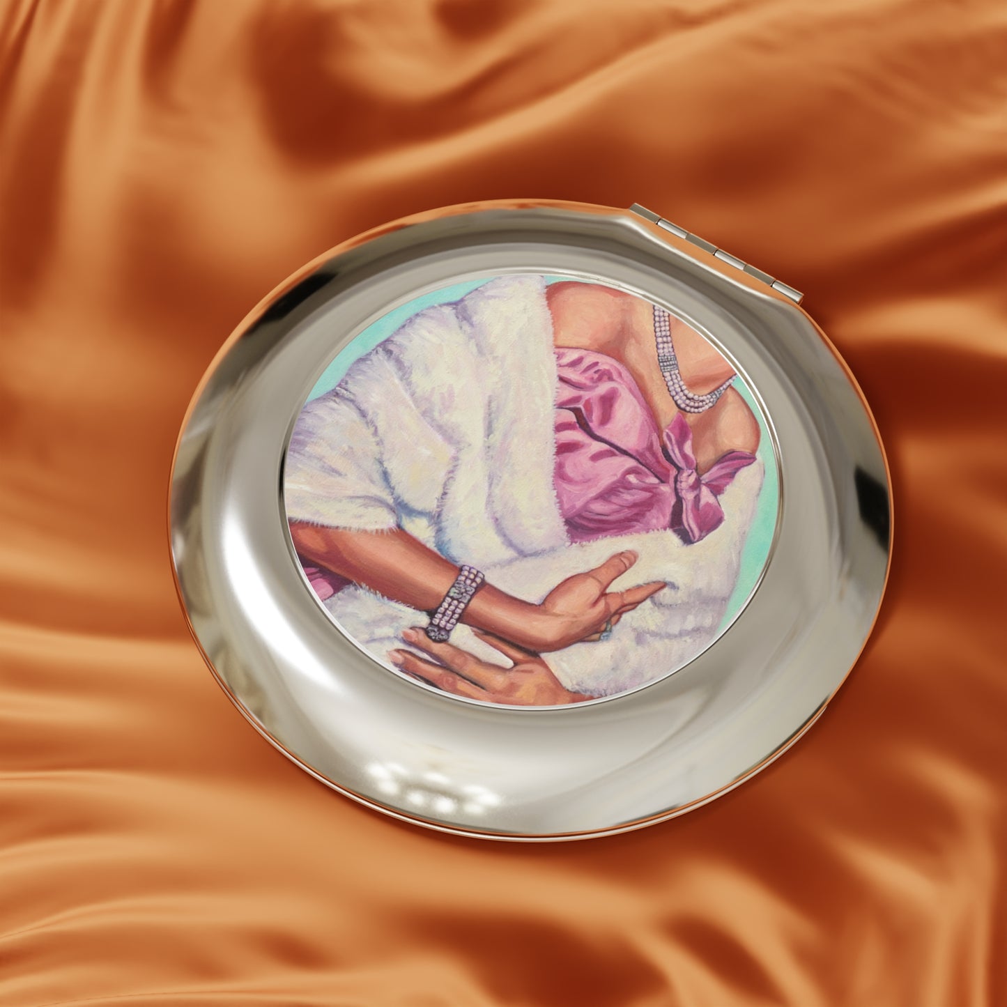 Gracefully, Compact Travel Mirror